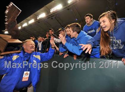 Thumbnail 2 in Bellarmine vs. Santa Margarita (CIF State D1 Final) photogallery.