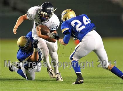 Thumbnail 3 in Bellarmine vs. Santa Margarita (CIF State D1 Final) photogallery.
