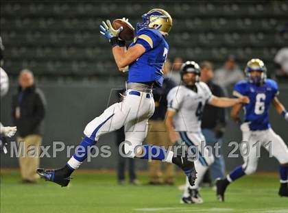 Thumbnail 2 in Bellarmine vs. Santa Margarita (CIF State D1 Final) photogallery.