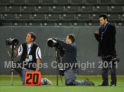 Thumbnail 1 in Bellarmine vs. Santa Margarita (CIF State D1 Final) photogallery.