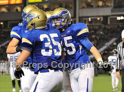 Thumbnail 3 in Bellarmine vs. Santa Margarita (CIF State D1 Final) photogallery.