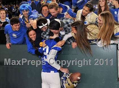 Thumbnail 1 in Bellarmine vs. Santa Margarita (CIF State D1 Final) photogallery.