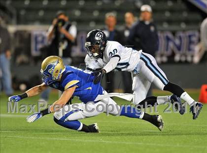 Thumbnail 3 in Bellarmine vs. Santa Margarita (CIF State D1 Final) photogallery.
