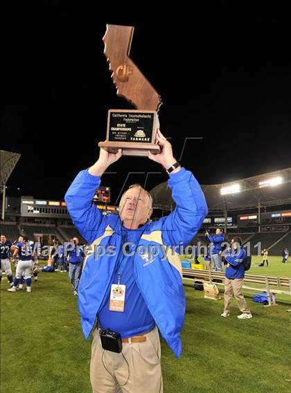 Thumbnail 3 in Bellarmine vs. Santa Margarita (CIF State D1 Final) photogallery.