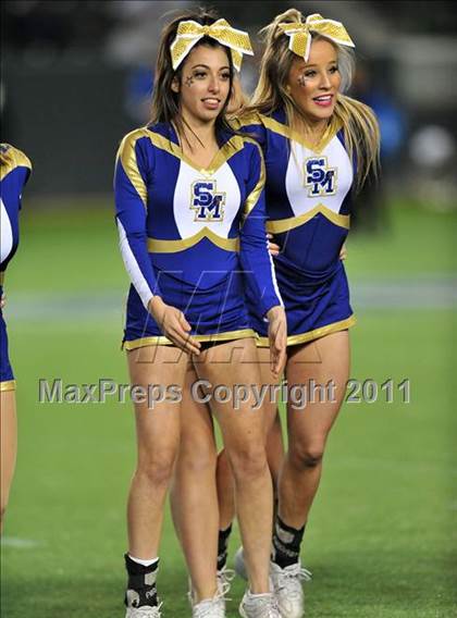 Thumbnail 3 in Bellarmine vs. Santa Margarita (CIF State D1 Final) photogallery.