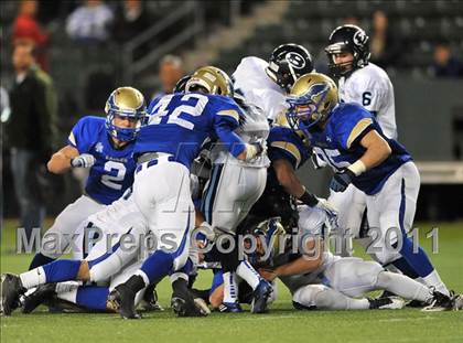 Thumbnail 3 in Bellarmine vs. Santa Margarita (CIF State D1 Final) photogallery.