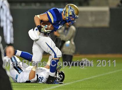 Thumbnail 3 in Bellarmine vs. Santa Margarita (CIF State D1 Final) photogallery.