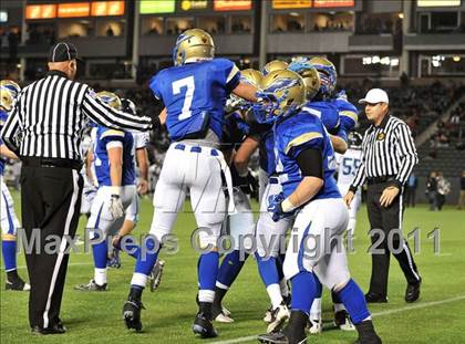 Thumbnail 2 in Bellarmine vs. Santa Margarita (CIF State D1 Final) photogallery.