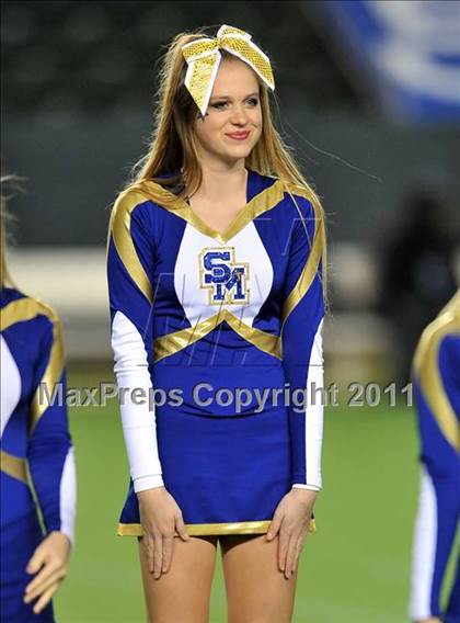 Thumbnail 2 in Bellarmine vs. Santa Margarita (CIF State D1 Final) photogallery.