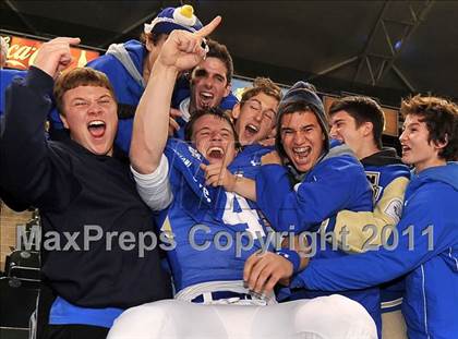 Thumbnail 3 in Bellarmine vs. Santa Margarita (CIF State D1 Final) photogallery.