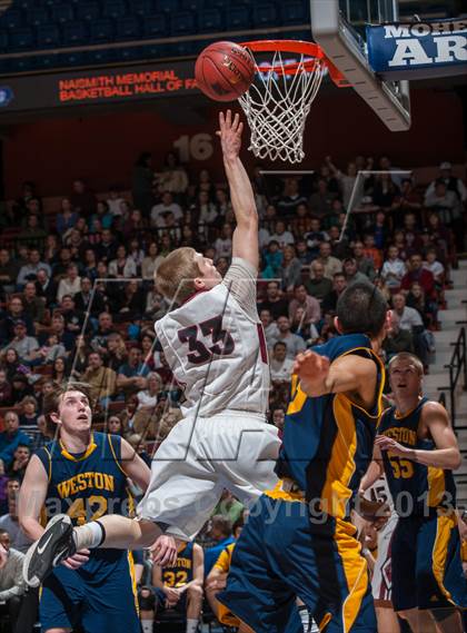 Thumbnail 3 in Weston vs. Valley Regional (CIAC Class M Final) photogallery.