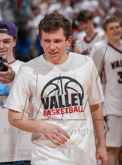 Thumbnail 3 in Weston vs. Valley Regional (CIAC Class M Final) photogallery.
