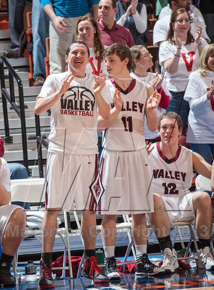 Thumbnail 3 in Weston vs. Valley Regional (CIAC Class M Final) photogallery.