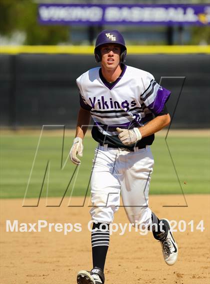 Thumbnail 3 in Valencia vs. Thousand Oaks (CIF SS Playoffs) photogallery.