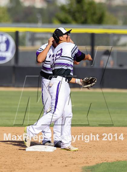 Thumbnail 1 in Valencia vs. Thousand Oaks (CIF SS Playoffs) photogallery.