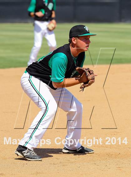 Thumbnail 3 in Valencia vs. Thousand Oaks (CIF SS Playoffs) photogallery.