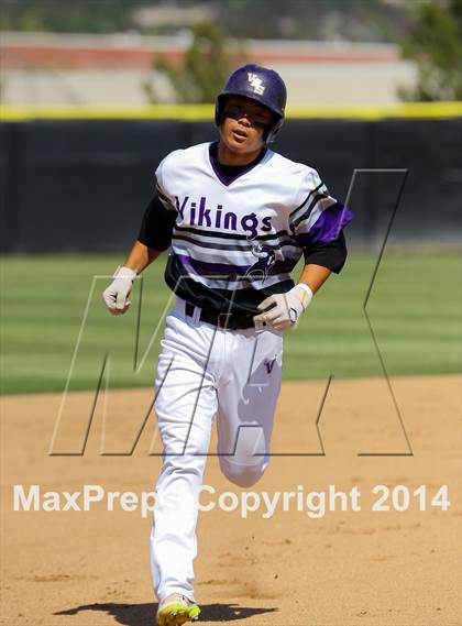 Thumbnail 3 in Valencia vs. Thousand Oaks (CIF SS Playoffs) photogallery.