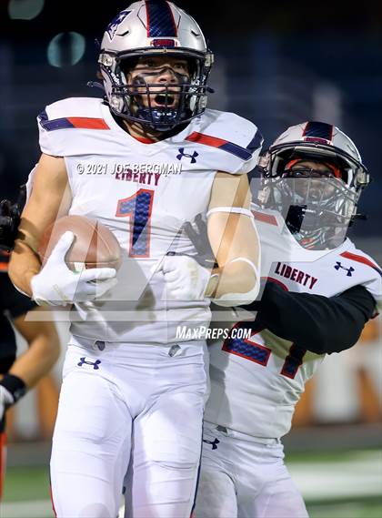Thumbnail 3 in Liberty @ Central (CIF-CS D1 Final) photogallery.