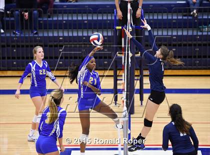 Thumbnail 1 in Frisco vs. Wylie East photogallery.