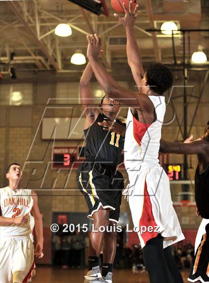 Thumbnail 2 in Bishop O'Dowd vs. Oak Hill Academy (Nike Extravaganza) photogallery.