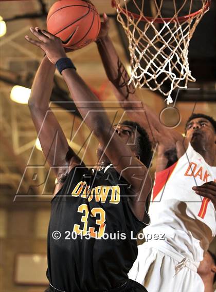 Thumbnail 1 in Bishop O'Dowd vs. Oak Hill Academy (Nike Extravaganza) photogallery.