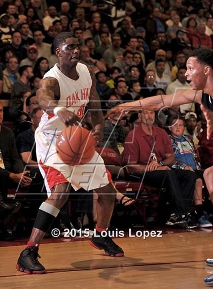 Thumbnail 1 in Bishop O'Dowd vs. Oak Hill Academy (Nike Extravaganza) photogallery.