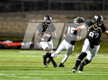 Thumbnail 2 in Marcus @ Mansfield photogallery.