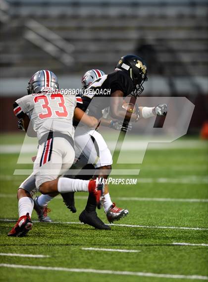 Thumbnail 3 in Marcus @ Mansfield photogallery.