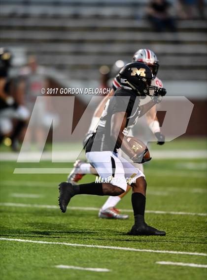 Thumbnail 3 in Marcus @ Mansfield photogallery.