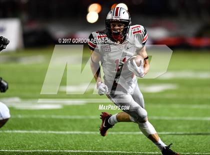Thumbnail 3 in Marcus @ Mansfield photogallery.