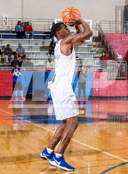 Thumbnail 1 in Putnam City West @ Duncanville (Thanksgiving Hoopfest) photogallery.