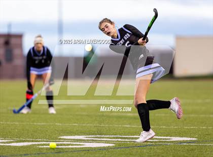 Thumbnail 1 in Smoky Hill @ Pine Creek photogallery.