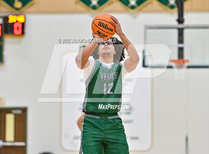 Thumbnail 3 in Venice vs. Dunbar (Swamp Shootout) photogallery.