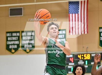 Thumbnail 1 in Venice vs. Dunbar (Swamp Shootout) photogallery.