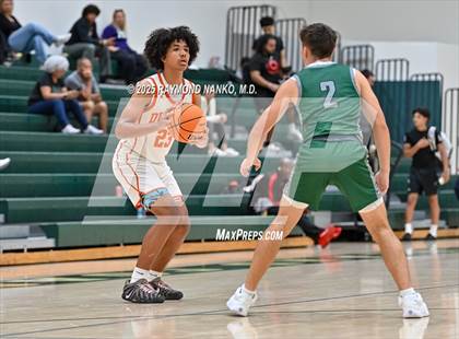 Thumbnail 1 in Venice vs. Dunbar (Swamp Shootout) photogallery.