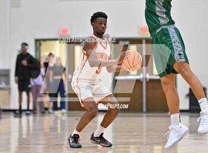 Thumbnail 3 in Venice vs. Dunbar (Swamp Shootout) photogallery.