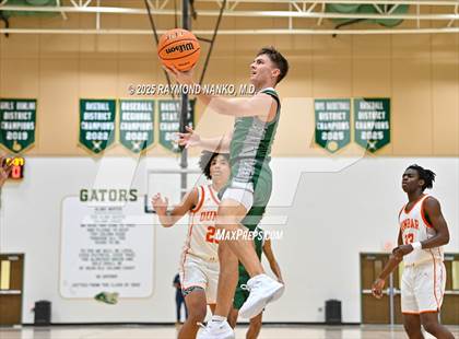 Thumbnail 2 in Venice vs. Dunbar (Swamp Shootout) photogallery.