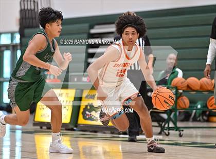 Thumbnail 1 in Venice vs. Dunbar (Swamp Shootout) photogallery.