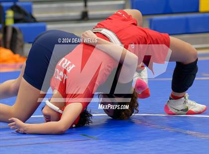 Thumbnail 2 in Kingman Quad Meet photogallery.