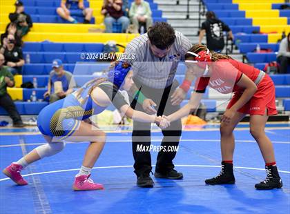Thumbnail 1 in Kingman Quad Meet photogallery.
