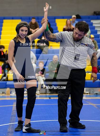 Thumbnail 3 in Kingman Quad Meet photogallery.
