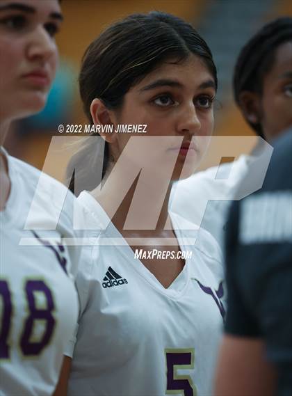 Thumbnail 2 in Westlake vs Valencia  photogallery.
