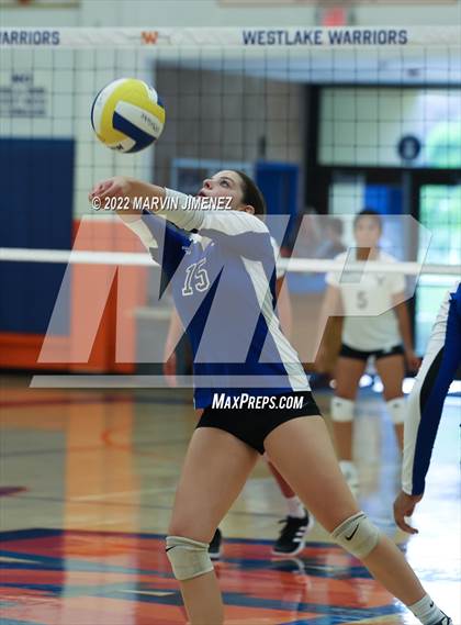 Thumbnail 3 in Westlake vs Valencia  photogallery.