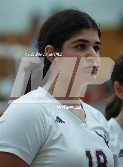 Thumbnail 1 in Westlake vs Valencia  photogallery.