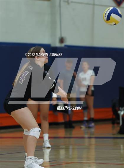 Thumbnail 1 in Westlake vs Valencia  photogallery.