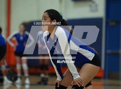 Thumbnail 3 in Westlake vs Valencia  photogallery.