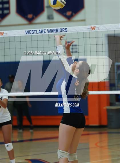 Thumbnail 2 in Westlake vs Valencia  photogallery.