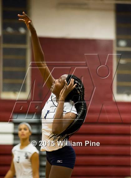 Thumbnail 1 in Pine Bush @ Kingston photogallery.