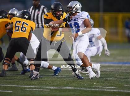 Thumbnail 3 in El Capitan vs Eastlake (SDFNL Kickoff) photogallery.