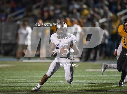 Thumbnail 2 in El Capitan vs Eastlake (SDFNL Kickoff) photogallery.
